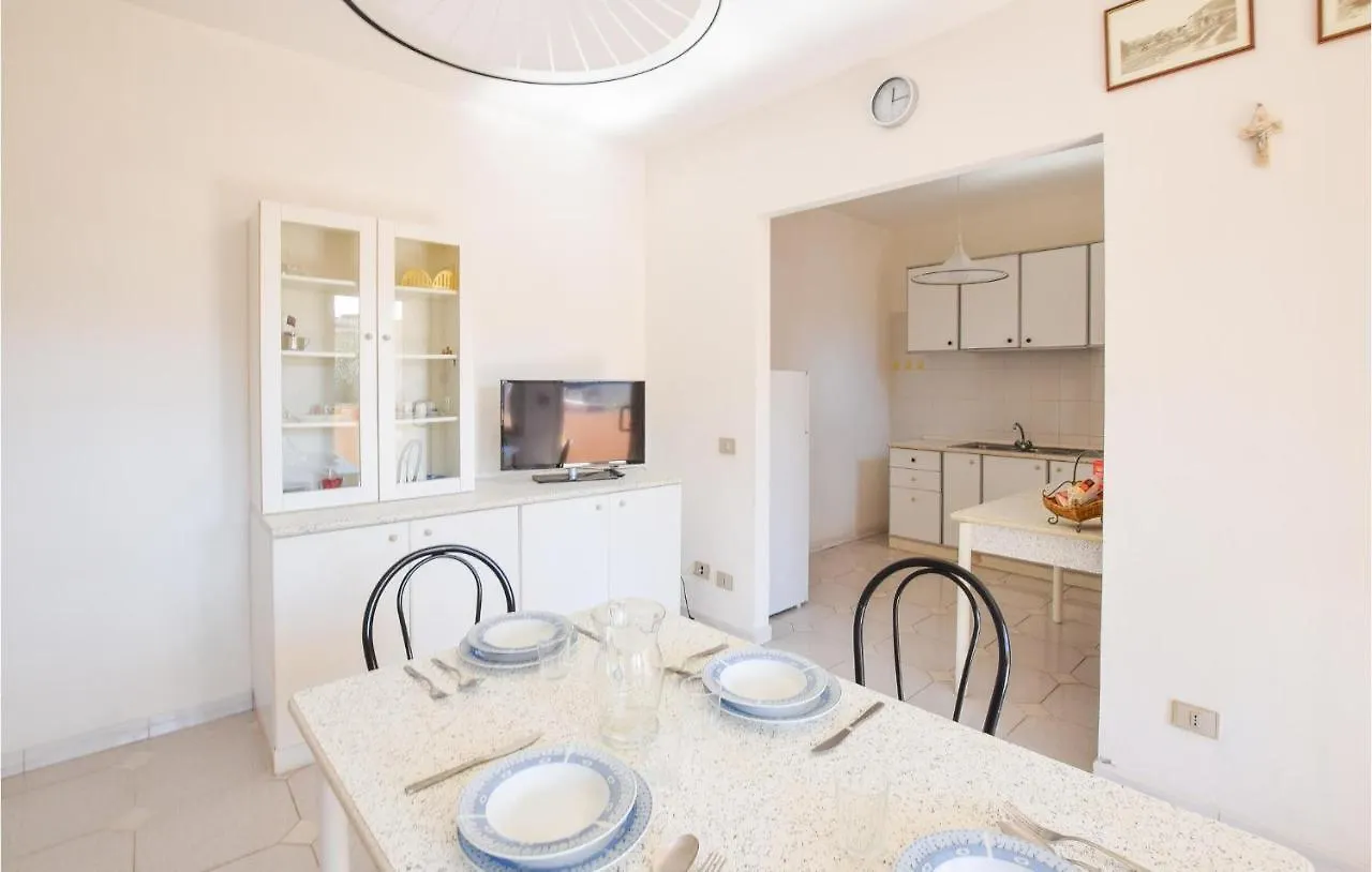 2 Bedroom Awesome Apartment In Villasimius 0*,  Italien