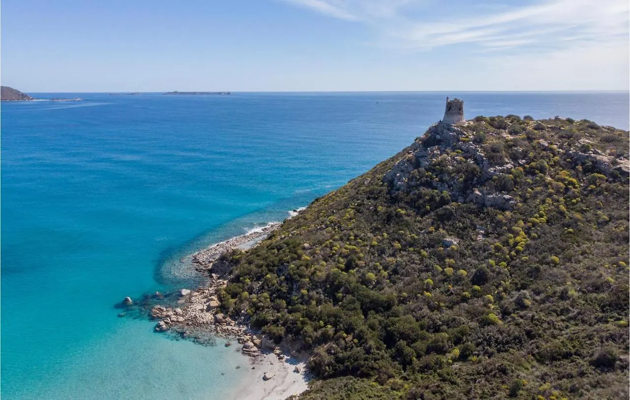 2 Bedroom Awesome Apartment In Villasimius